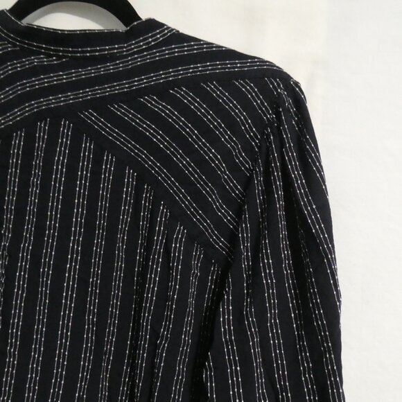LOFT | large | Black Long Sleeve Button-Up Shirt | White Striped Stitching - Picture 11 of 14